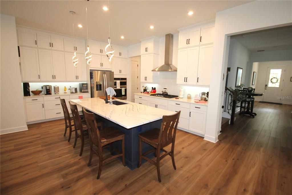 For Sale: $1,670,000 (4 beds, 3 baths, 3499 Square Feet)