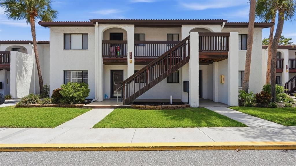 En Venta: $319,000 (2 camas, 2 baños, 1016 Pies cuadrados)