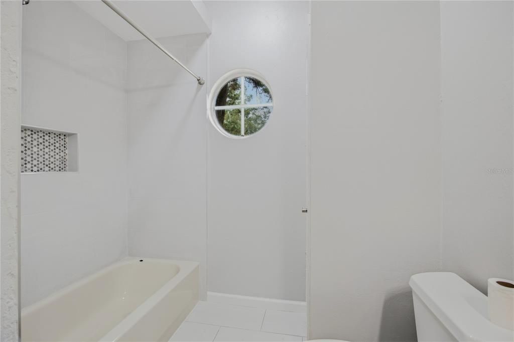 В аренду: $2,600 (3 спален, 2 ванн, 1777 Квадратных фут)