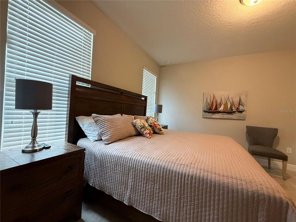 В аренду: $3,600 (5 спален, 4 ванн, 2836 Квадратных фут)