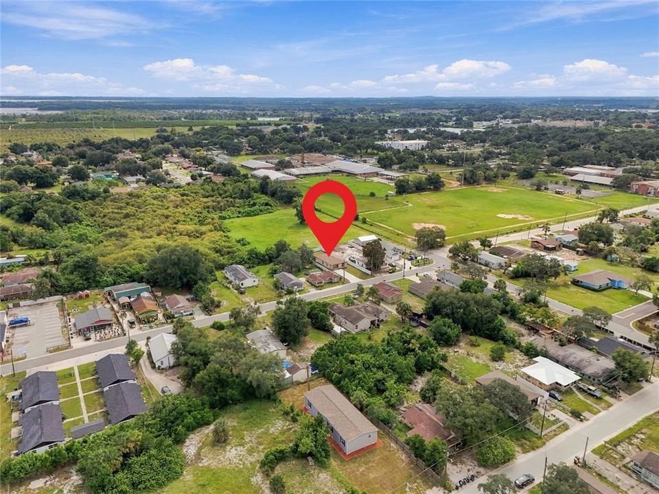 En Venta: $240,000 (3 camas, 2 baños, 1447 Pies cuadrados)