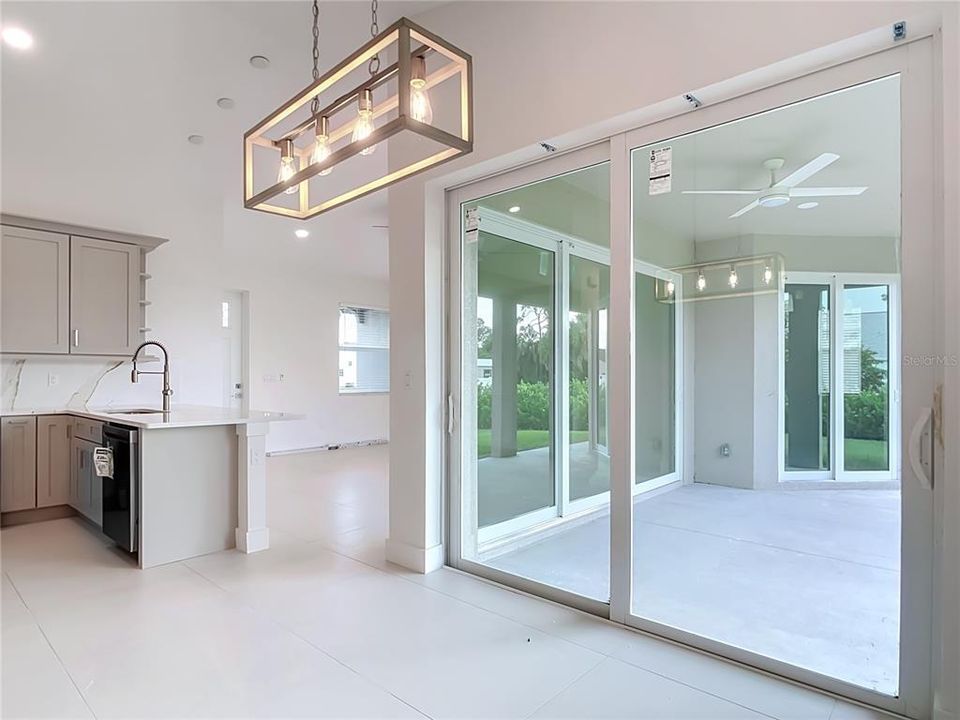 На продажу: $325,000 (3 спален, 2 ванн, 1486 Квадратных фут)