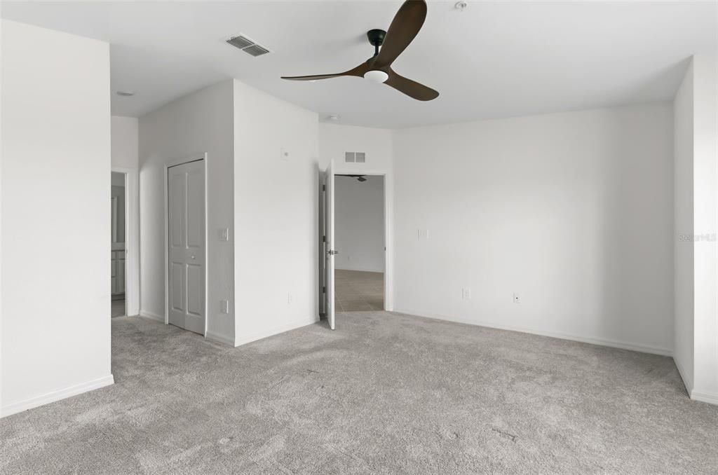 For Rent: $2,200 (2 beds, 2 baths, 1568 Square Feet)