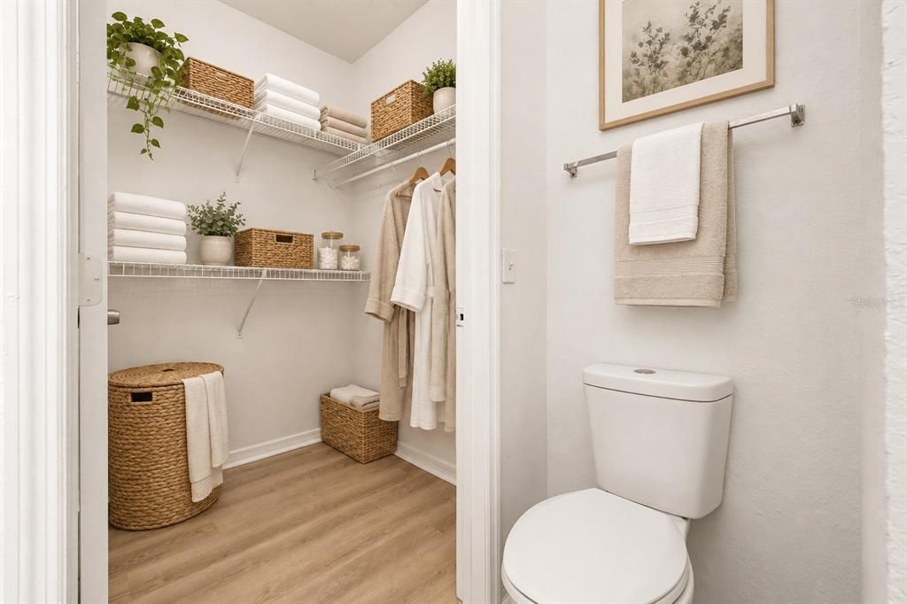 For Sale: $195,000 (2 beds, 2 baths, 1077 Square Feet)