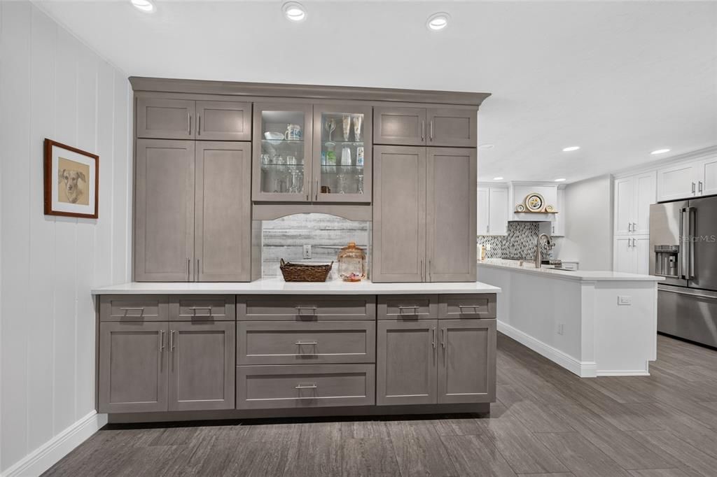 For Sale: $475,000 (4 beds, 2 baths, 2083 Square Feet)