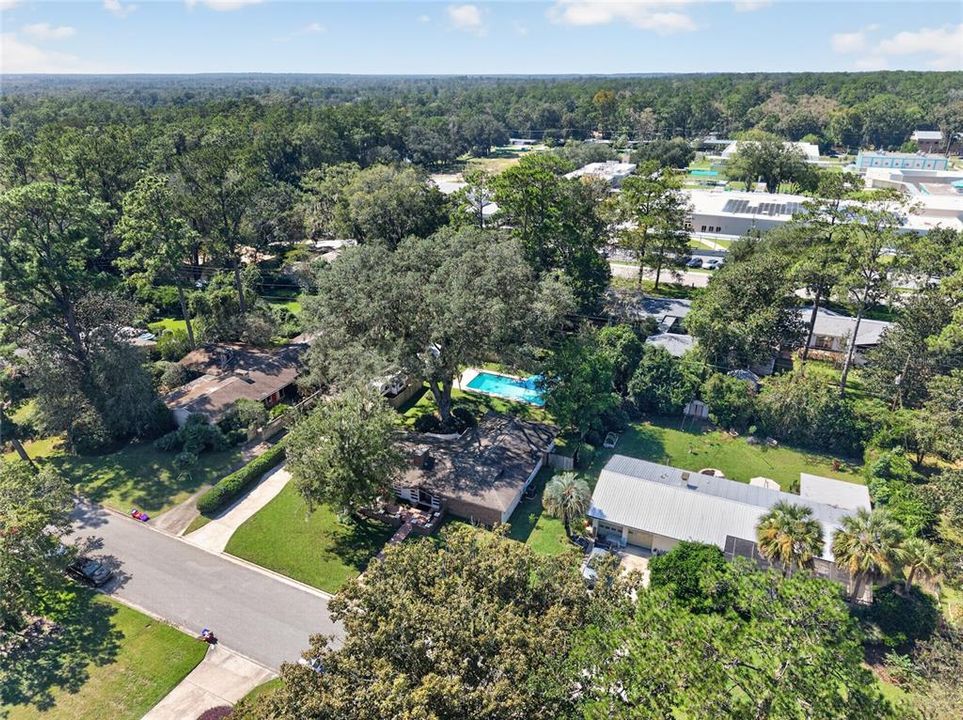 For Sale: $475,000 (4 beds, 2 baths, 2083 Square Feet)