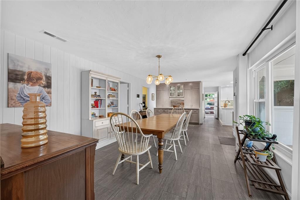 For Sale: $475,000 (4 beds, 2 baths, 2083 Square Feet)