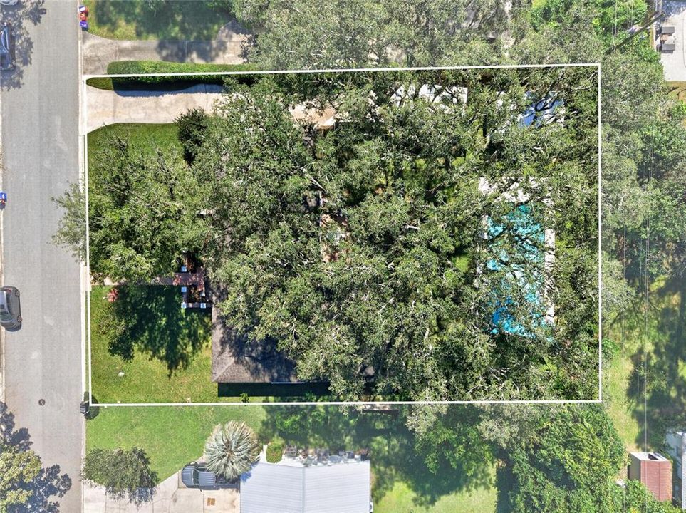 For Sale: $475,000 (4 beds, 2 baths, 2083 Square Feet)
