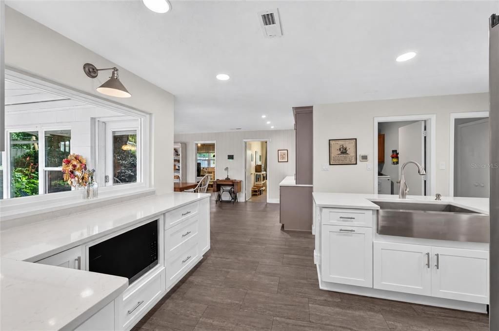 For Sale: $475,000 (4 beds, 2 baths, 2083 Square Feet)