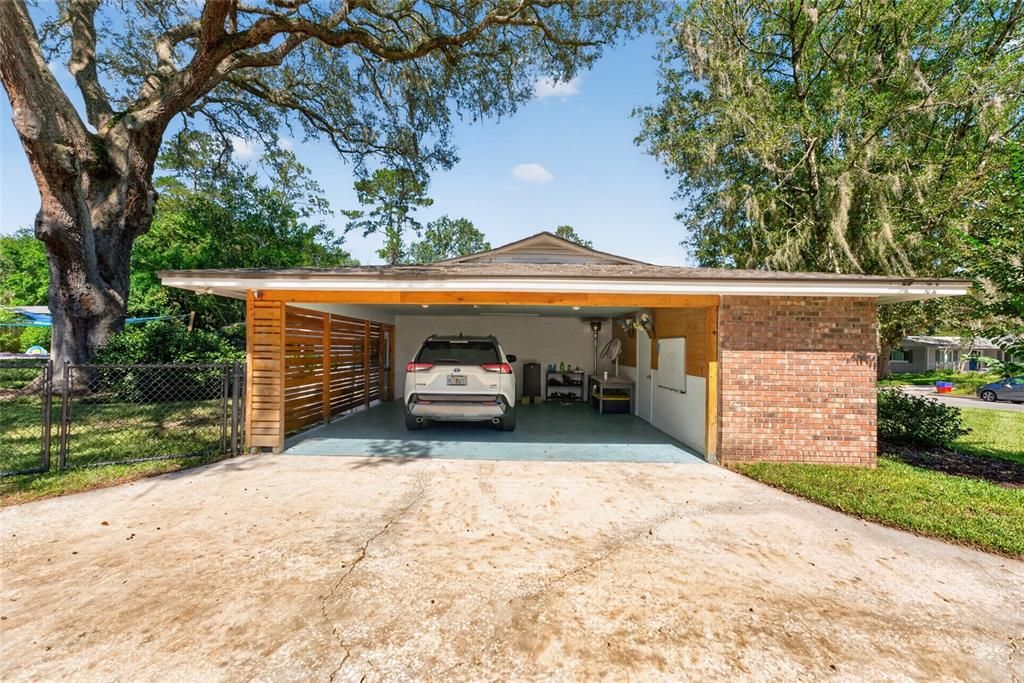 For Sale: $475,000 (4 beds, 2 baths, 2083 Square Feet)