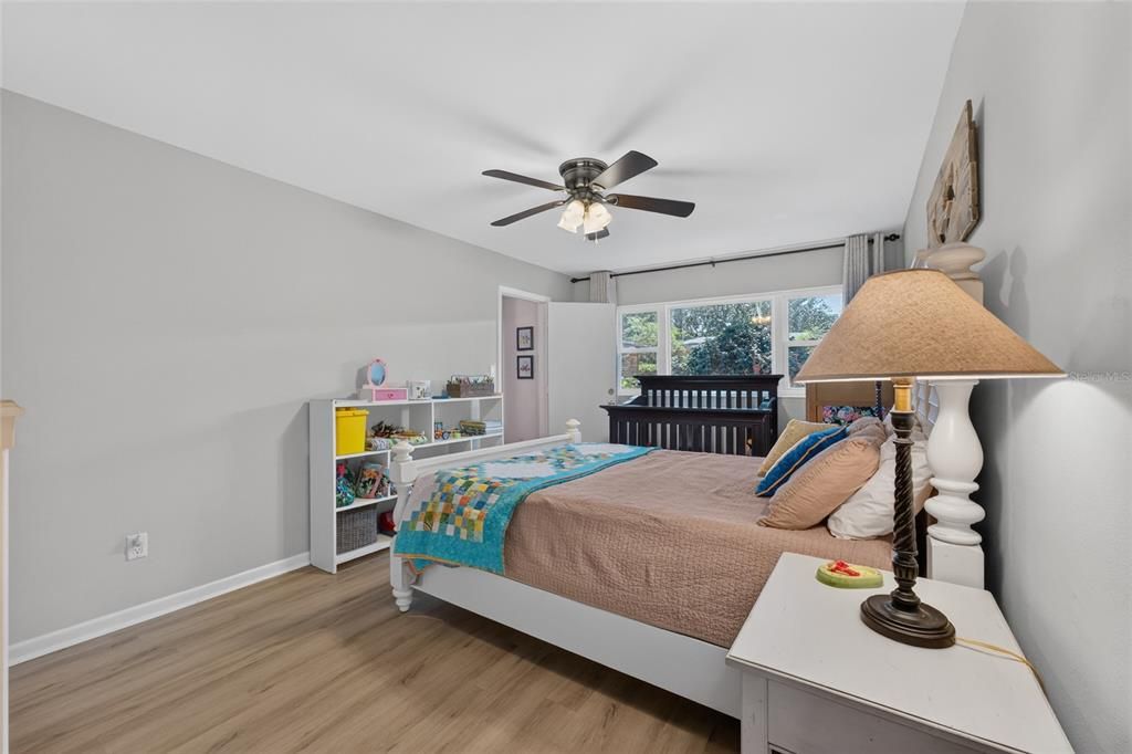 For Sale: $475,000 (4 beds, 2 baths, 2083 Square Feet)