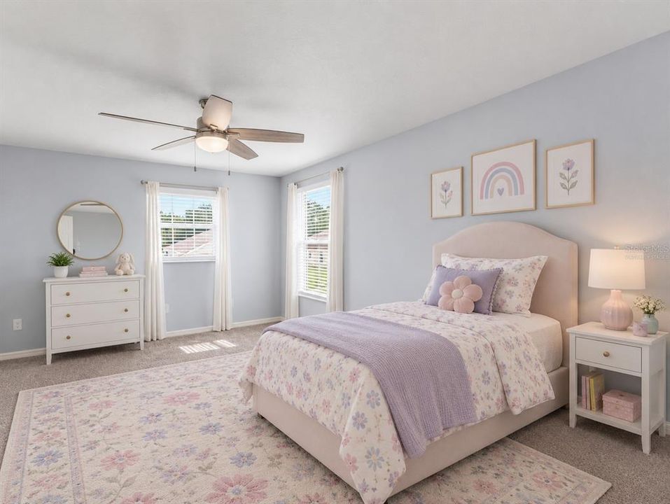 For Sale: $450,000 (5 beds, 3 baths, 3200 Square Feet)