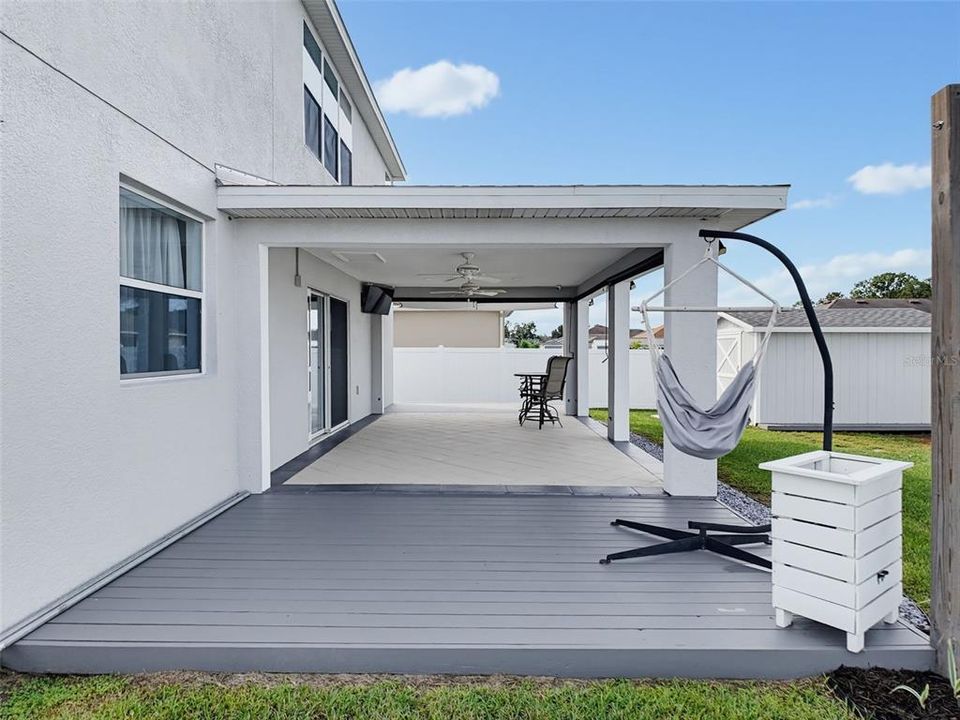 For Sale: $450,000 (5 beds, 3 baths, 3200 Square Feet)