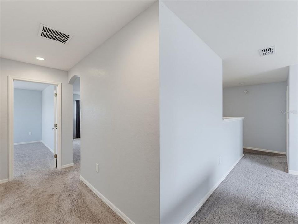 For Sale: $450,000 (5 beds, 3 baths, 3200 Square Feet)