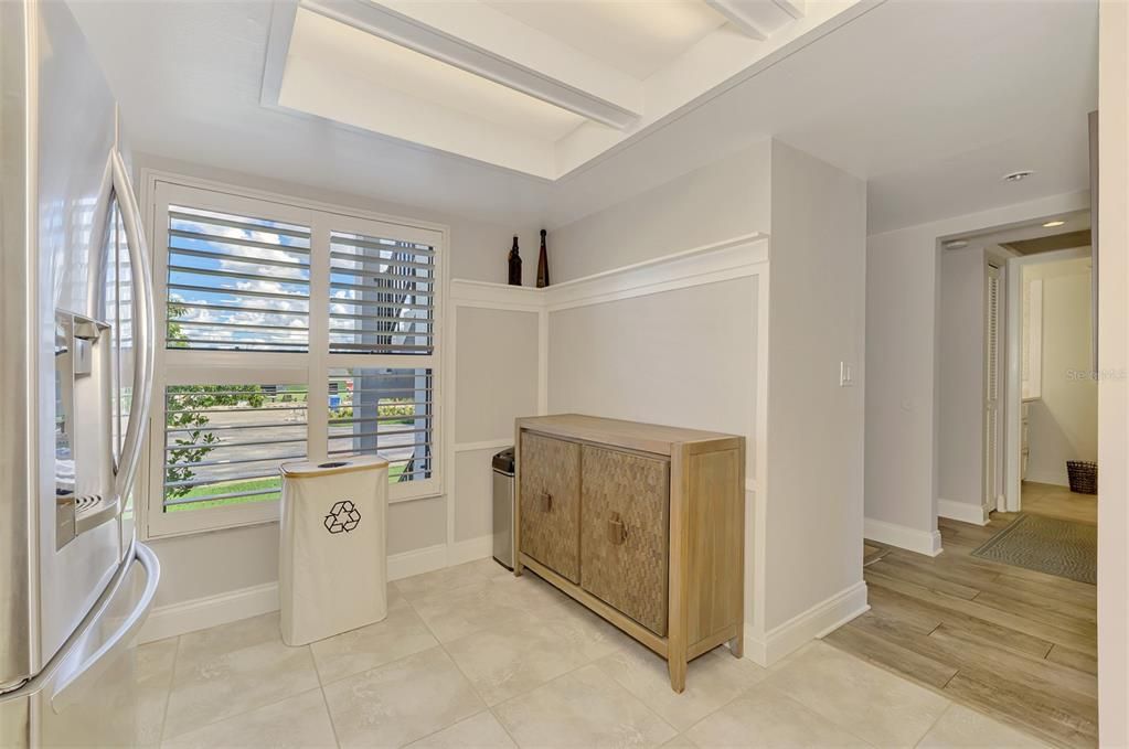 For Rent: $3,500 (2 beds, 2 baths, 1223 Square Feet)