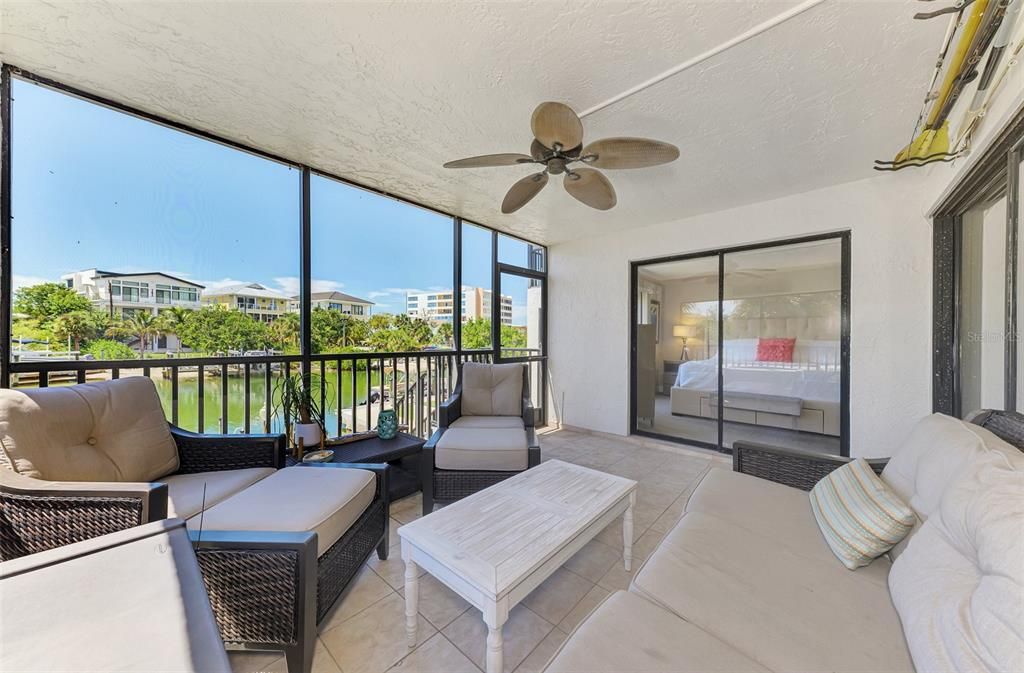 For Rent: $3,500 (2 beds, 2 baths, 1223 Square Feet)
