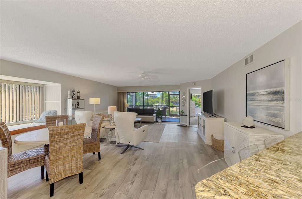 For Rent: $3,500 (2 beds, 2 baths, 1223 Square Feet)