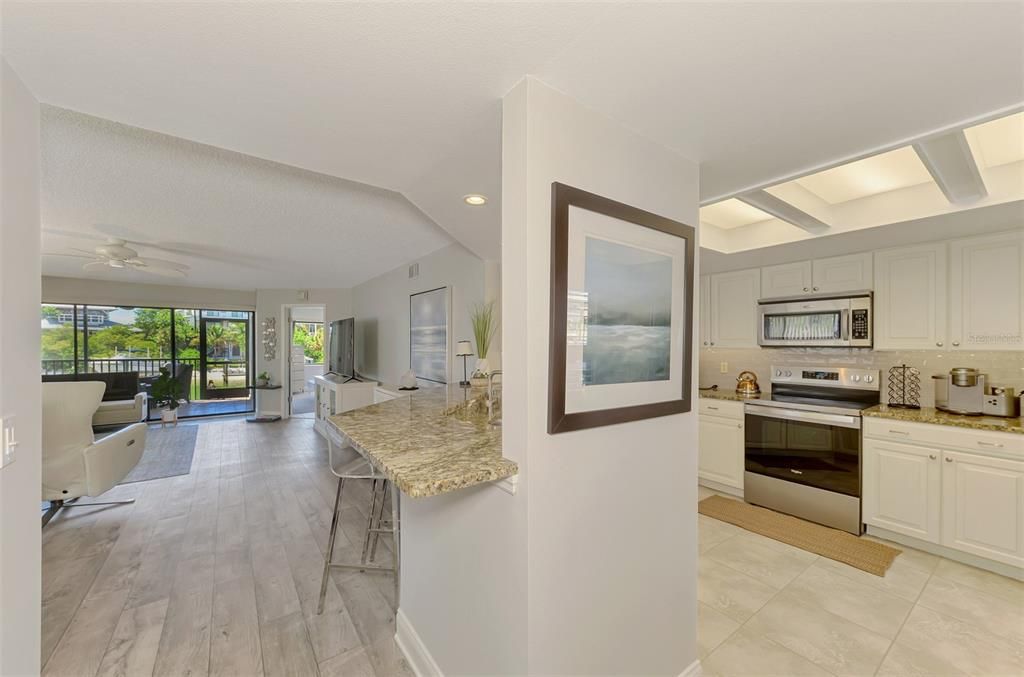 For Rent: $3,500 (2 beds, 2 baths, 1223 Square Feet)