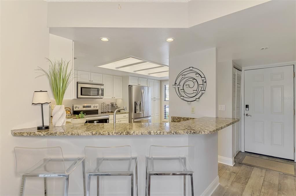 For Rent: $3,500 (2 beds, 2 baths, 1223 Square Feet)