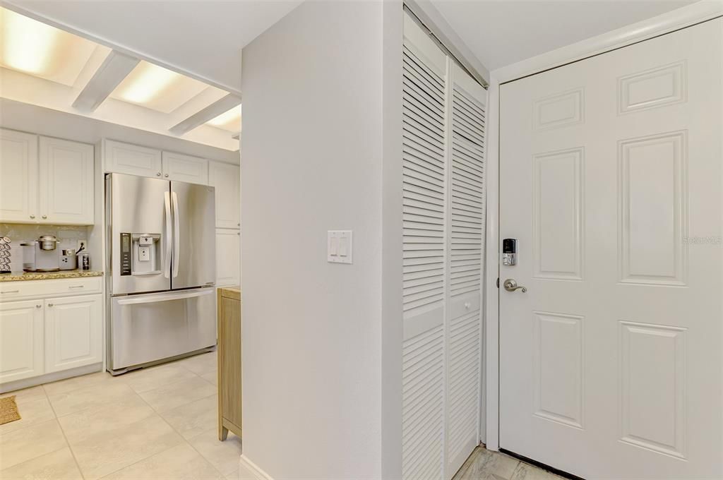 For Rent: $3,500 (2 beds, 2 baths, 1223 Square Feet)