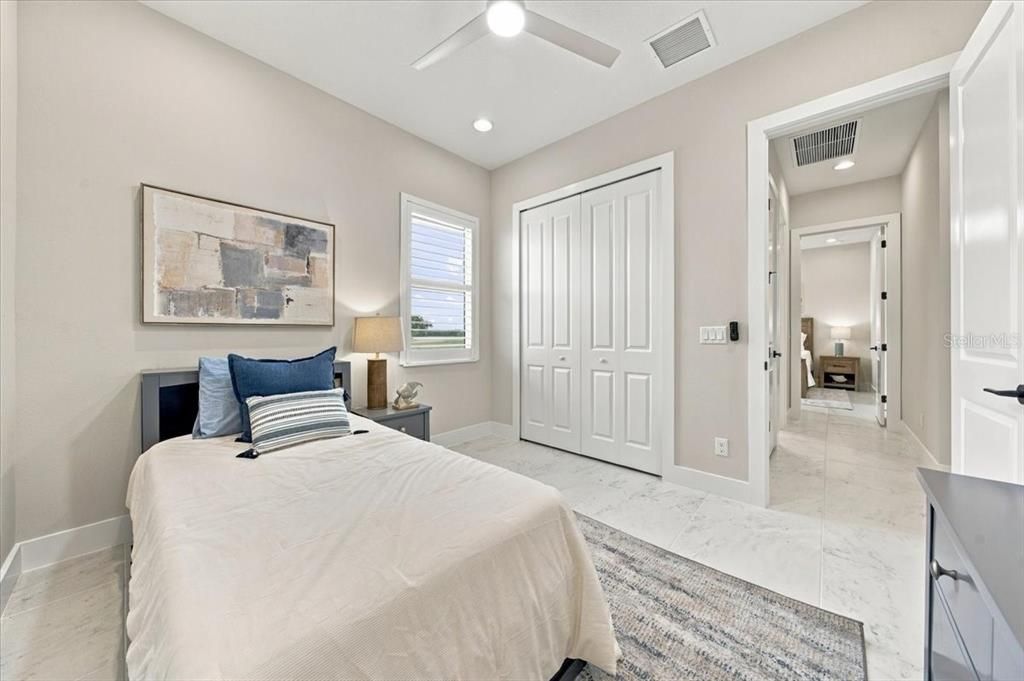 For Sale: $1,100,000 (3 beds, 3 baths, 2843 Square Feet)