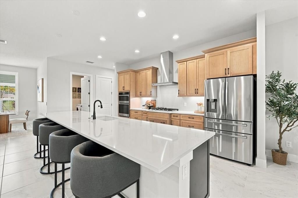 For Sale: $1,100,000 (3 beds, 3 baths, 2843 Square Feet)