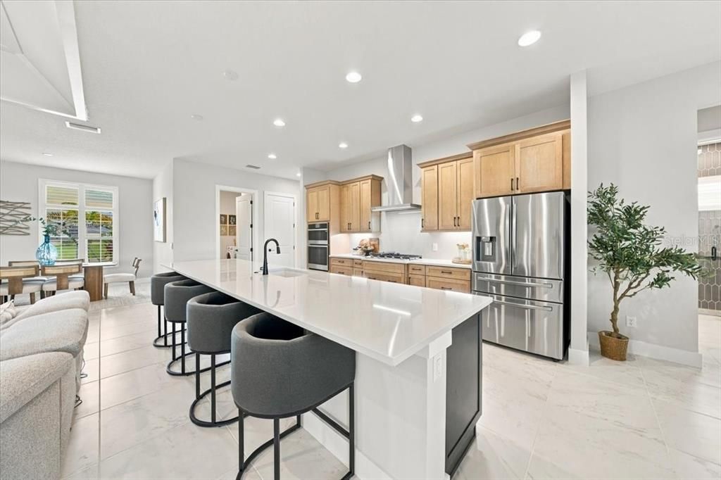 For Sale: $1,100,000 (3 beds, 3 baths, 2843 Square Feet)