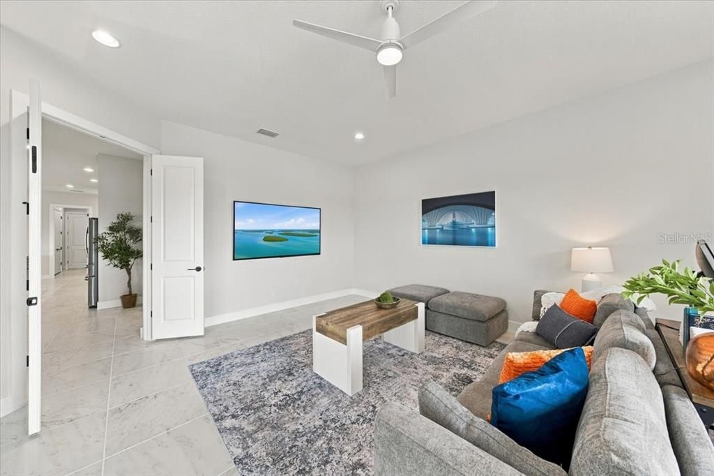 For Sale: $1,100,000 (3 beds, 3 baths, 2843 Square Feet)