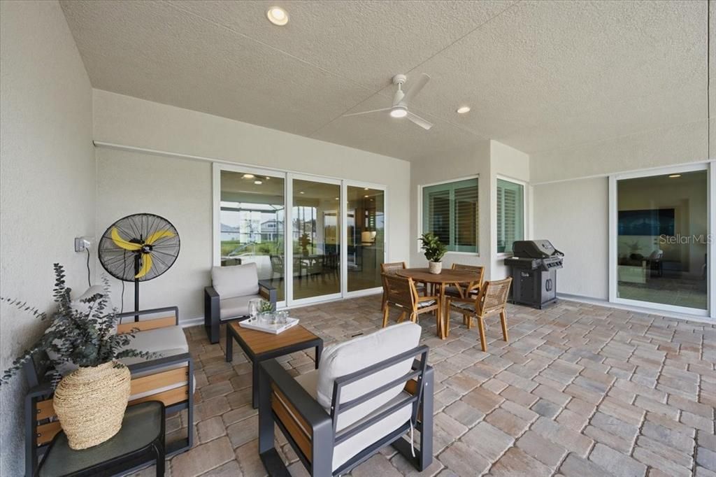 For Sale: $1,100,000 (3 beds, 3 baths, 2843 Square Feet)