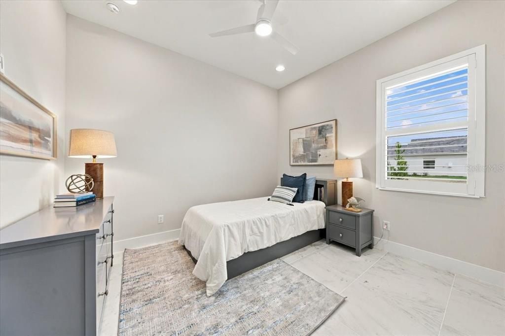 For Sale: $1,100,000 (3 beds, 3 baths, 2843 Square Feet)