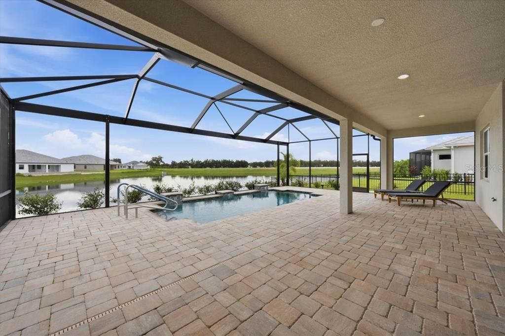 For Sale: $1,100,000 (3 beds, 3 baths, 2843 Square Feet)