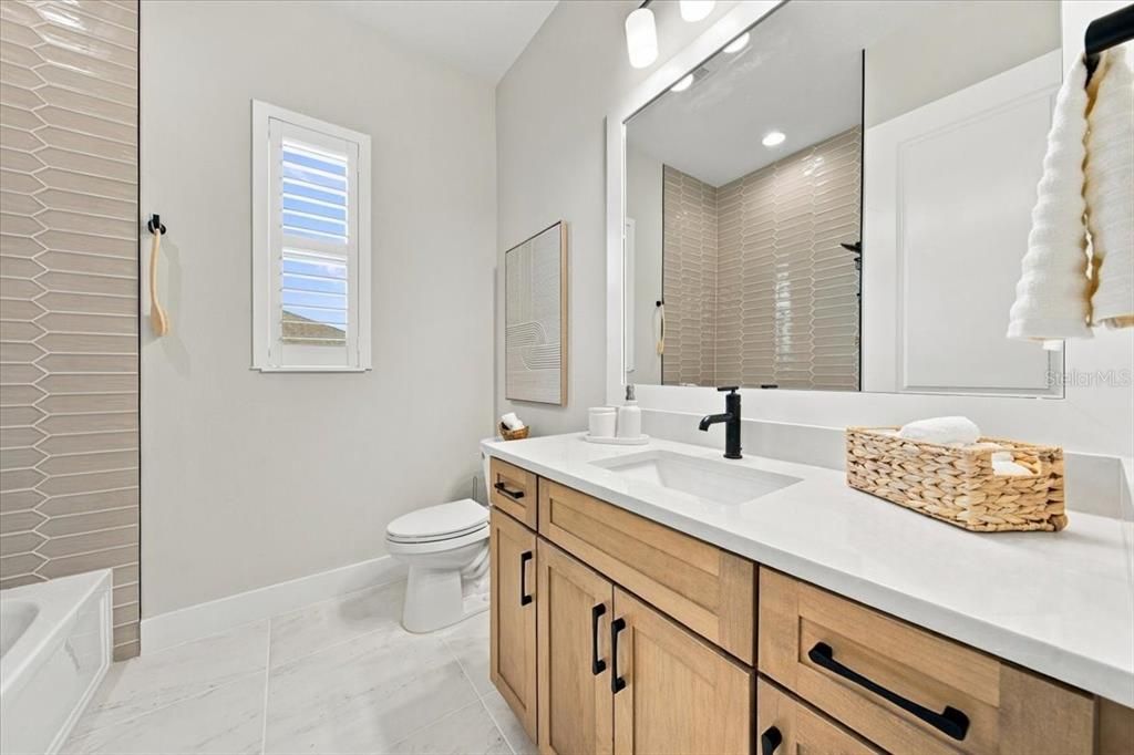 For Sale: $1,100,000 (3 beds, 3 baths, 2843 Square Feet)