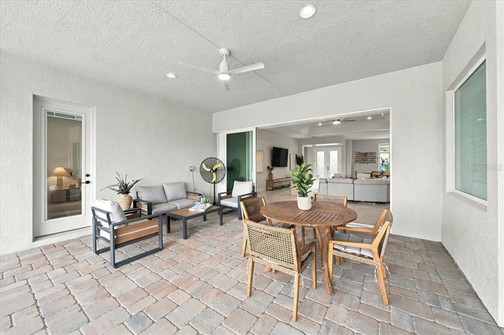 For Sale: $1,100,000 (3 beds, 3 baths, 2843 Square Feet)