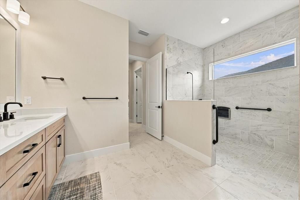 For Sale: $1,100,000 (3 beds, 3 baths, 2843 Square Feet)