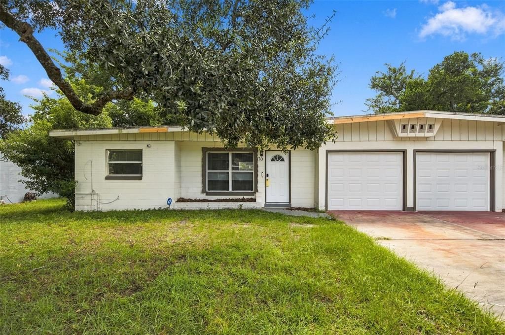 For Rent: $2,000 (3 beds, 2 baths, 1009 Square Feet)