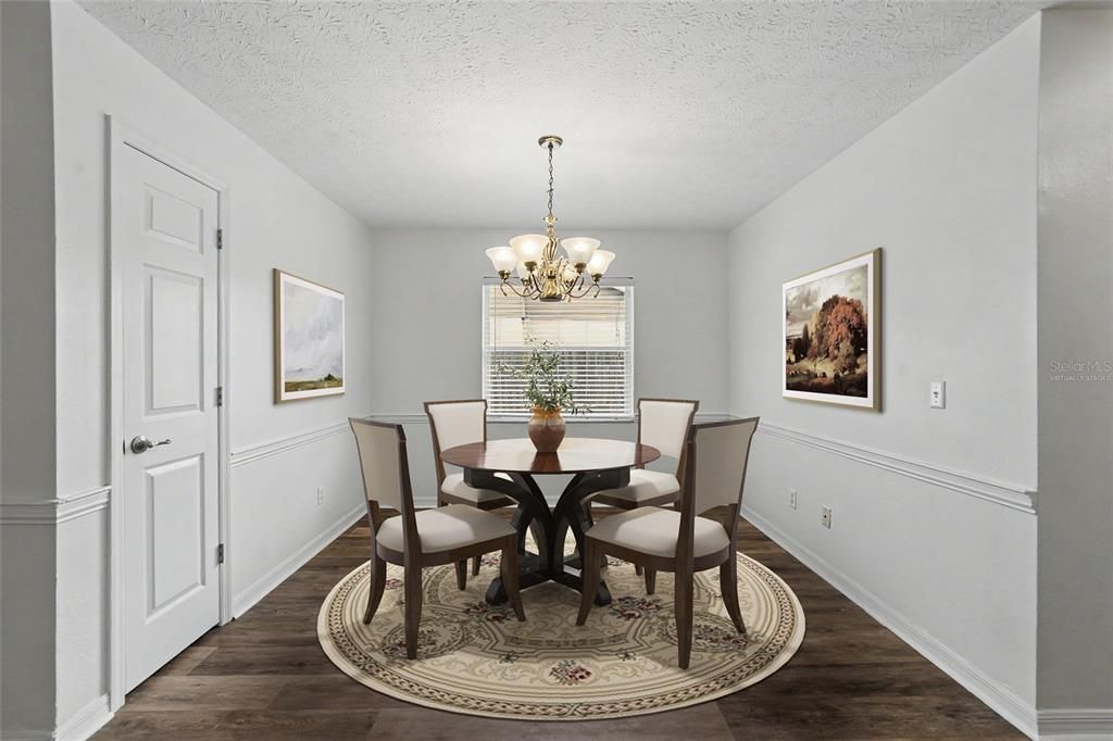 For Sale: $399,500 (3 beds, 2 baths, 1711 Square Feet)