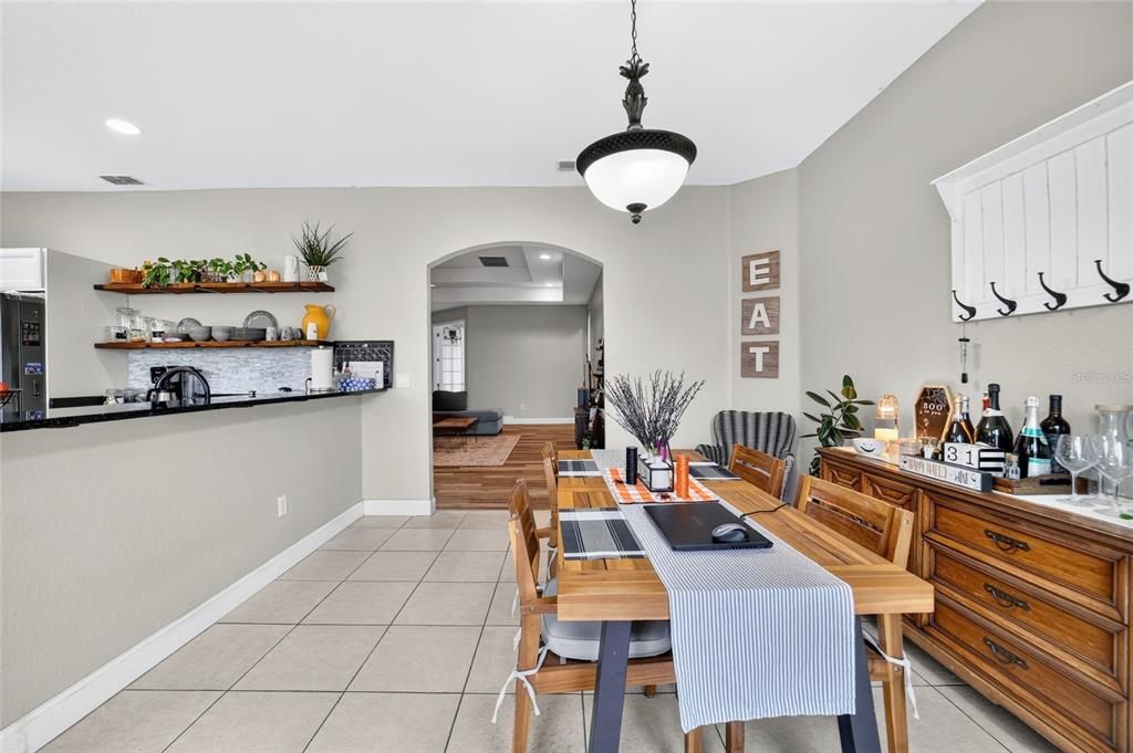 For Sale: $415,000 (4 beds, 3 baths, 2229 Square Feet)