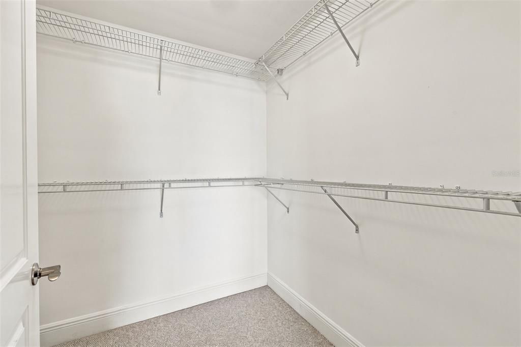 В аренду: $3,900 (2 спален, 2 ванн, 1749 Квадратных фут)