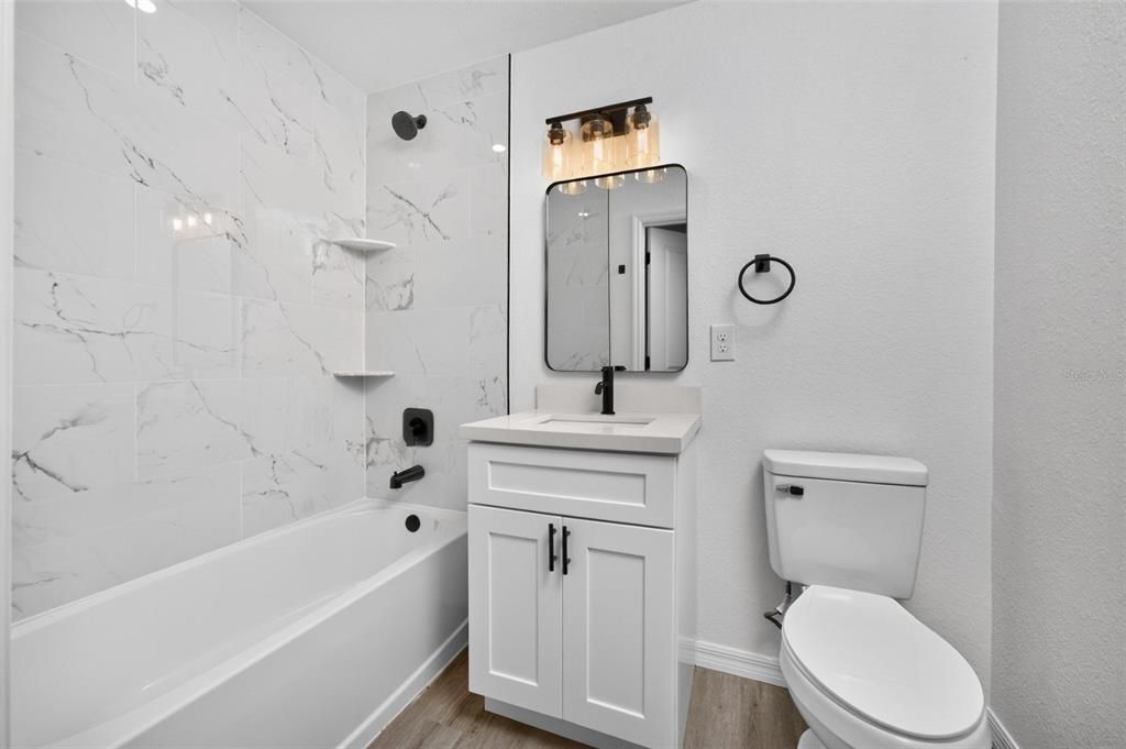 В аренду: $2,050 (3 спален, 2 ванн, 1246 Квадратных фут)