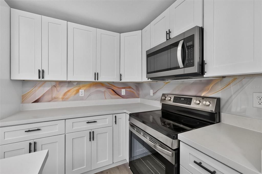 В аренду: $2,050 (3 спален, 2 ванн, 1246 Квадратных фут)