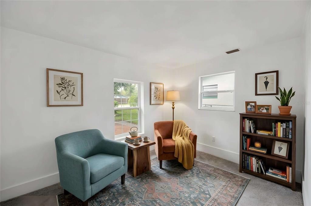 For Sale: $200,000 (3 beds, 2 baths, 1512 Square Feet)
