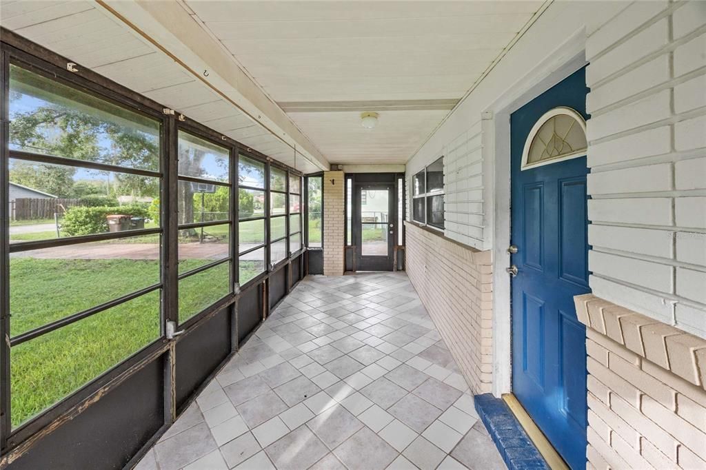 For Sale: $200,000 (3 beds, 2 baths, 1512 Square Feet)