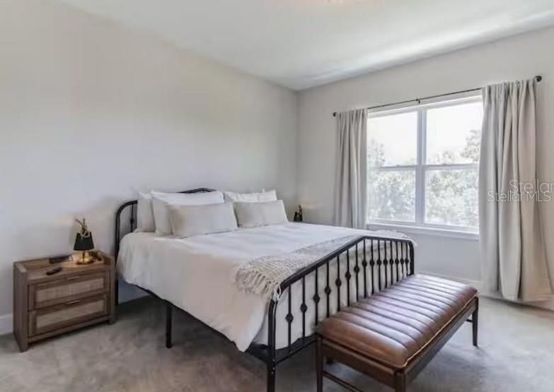 На продажу: $349,900 (3 спален, 2 ванн, 1708 Квадратных фут)