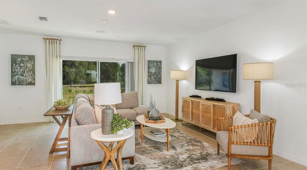 For Rent: $2,500 (4 beds, 3 baths, 2105 Square Feet)