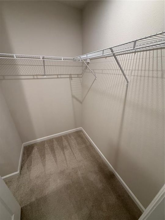 В аренду: $2,200 (3 спален, 2 ванн, 1431 Квадратных фут)