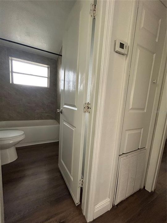 В аренду: $1,700 (3 спален, 1 ванн, 928 Квадратных фут)