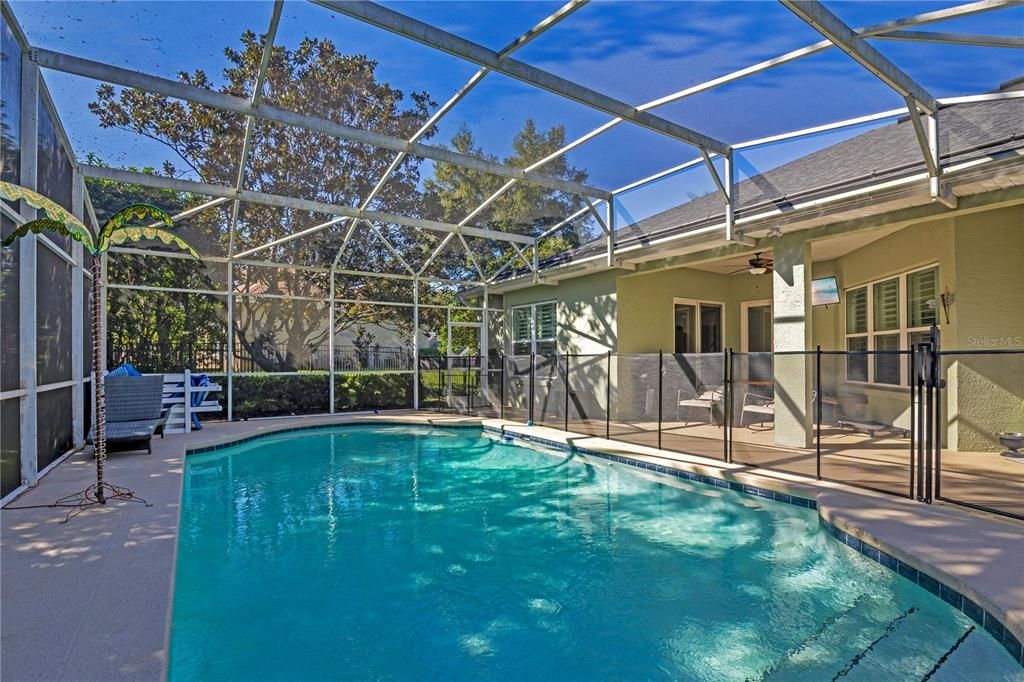 For Sale: $649,888 (3 beds, 2 baths, 2562 Square Feet)