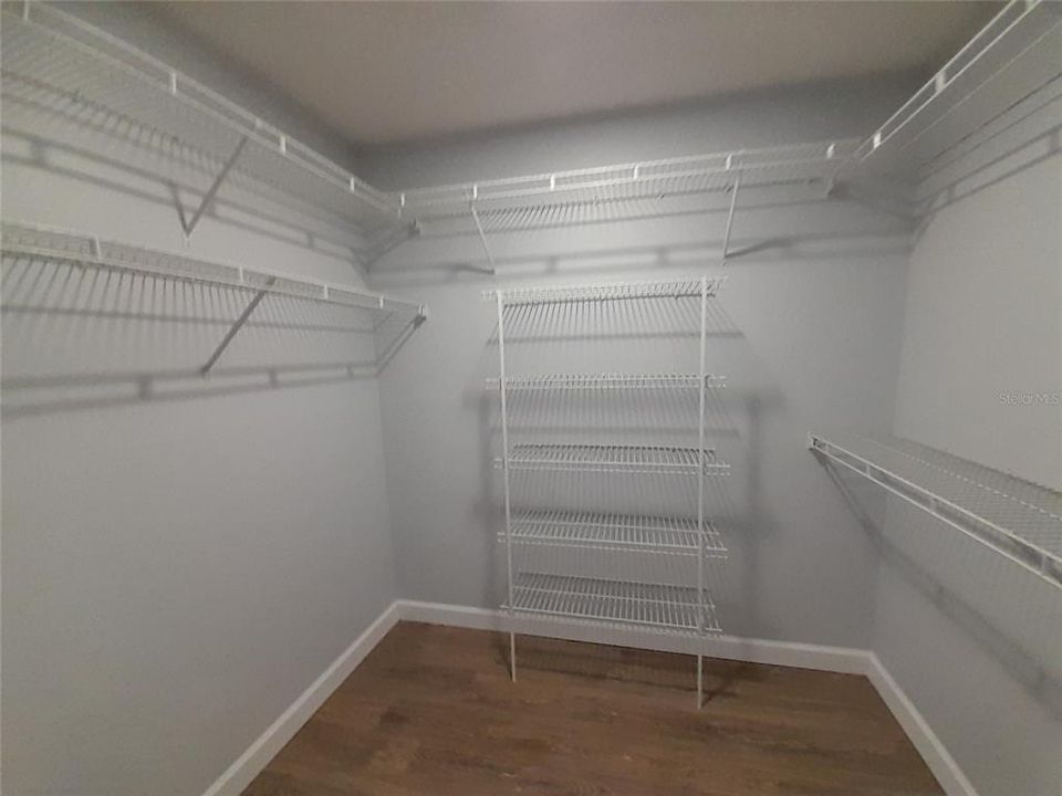 На продажу: $325,000 (2 спален, 2 ванн, 1889 Квадратных фут)