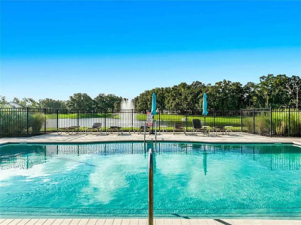 En Venta: $859,000 (4 camas, 3 baños, 3184 Pies cuadrados)