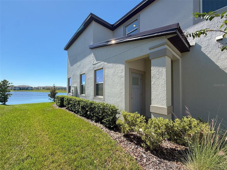 For Sale: $325,000 (3 beds, 2 baths, 1801 Square Feet)